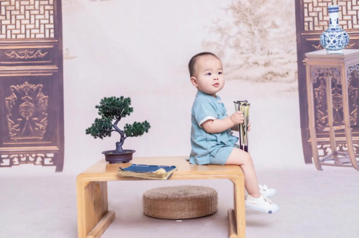 绍兴蜡笔小新美伢怀孕